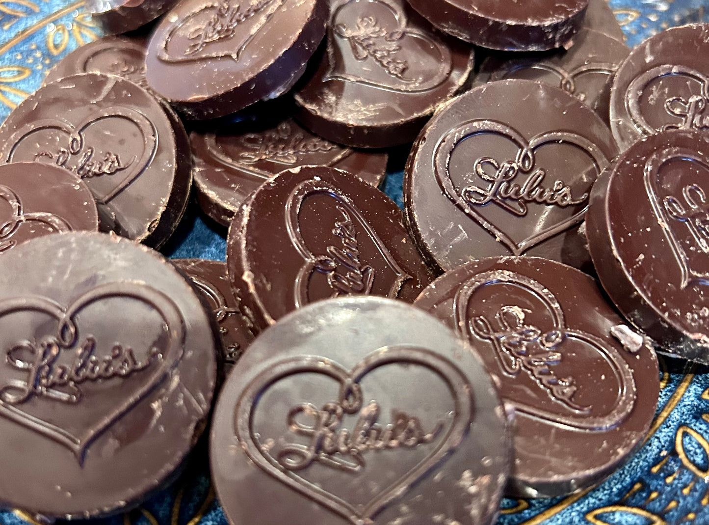 Lulu’s - Handcrafted Raw, Organic 78% Raw Love Chocolates- Min Weight: 3oz, 10 pieces